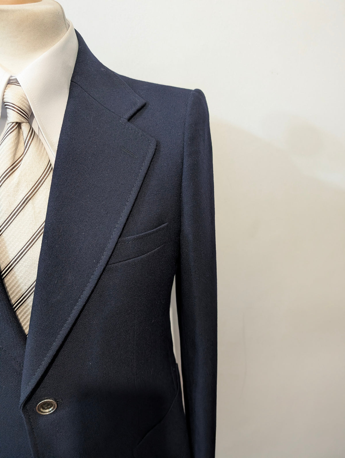 Veste bleu marine en laine