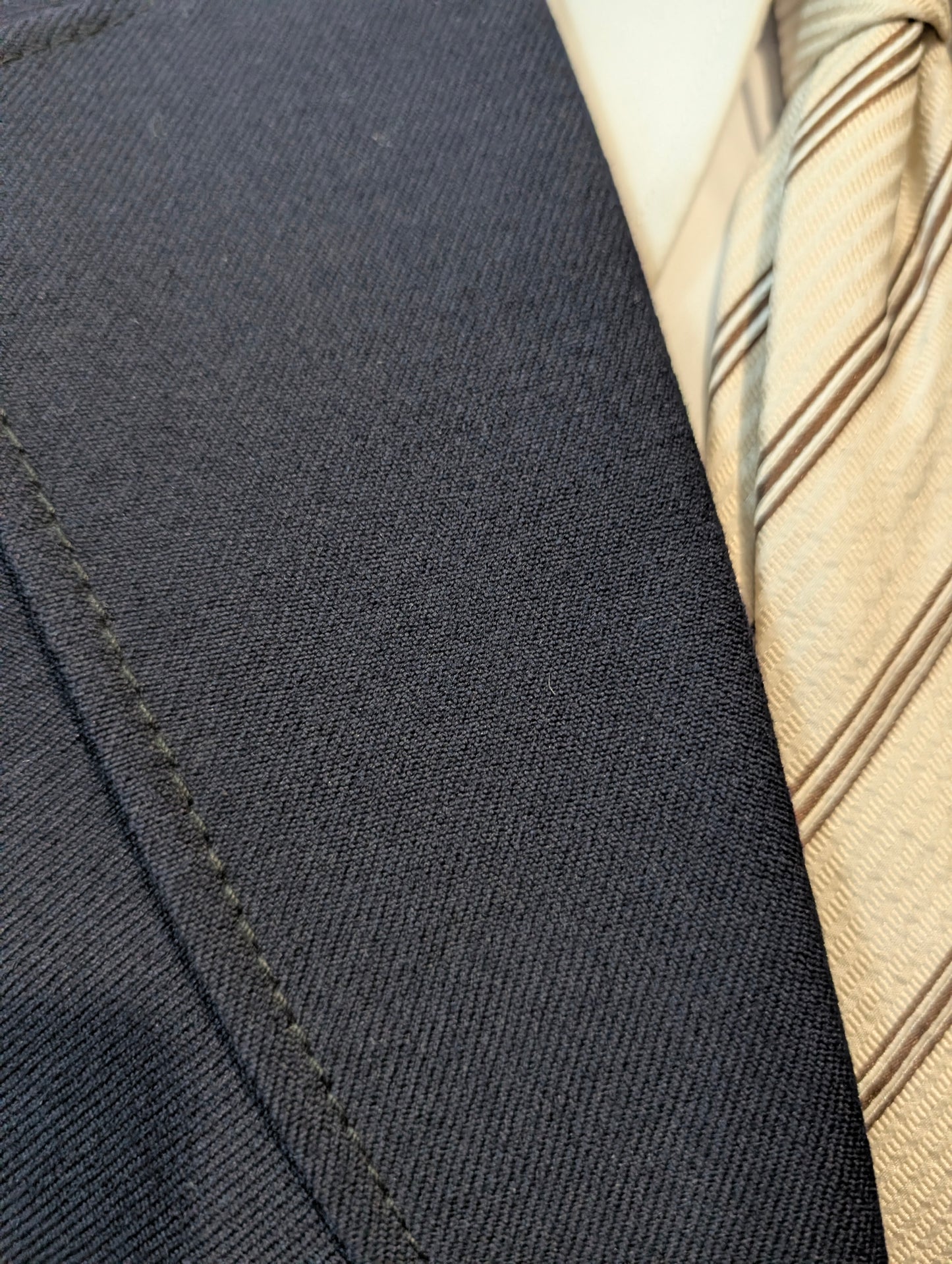 Veste bleu marine en laine