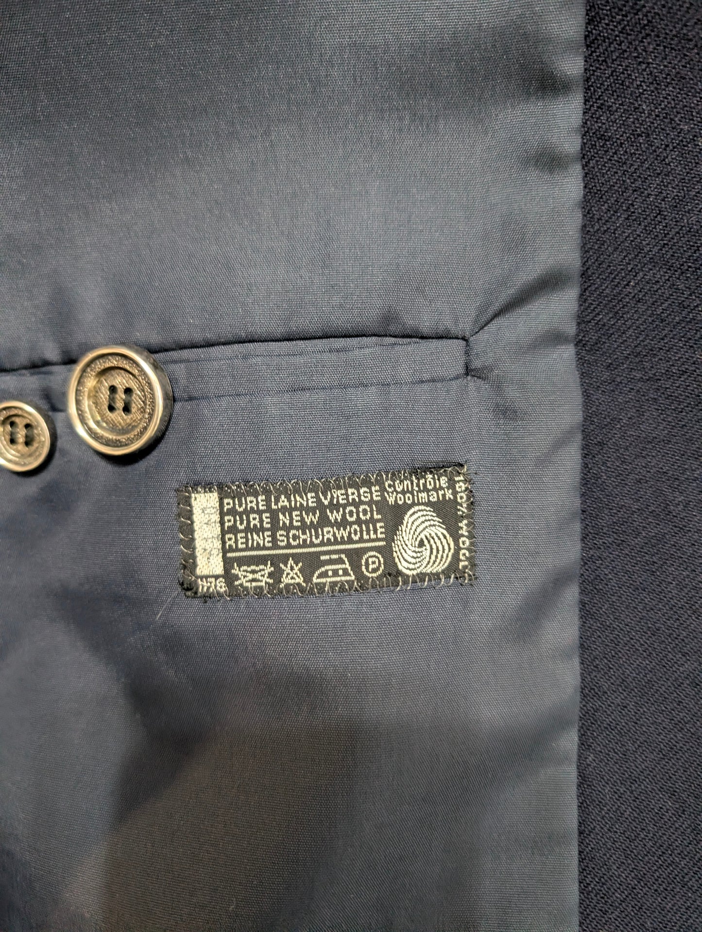 Veste bleu marine en laine
