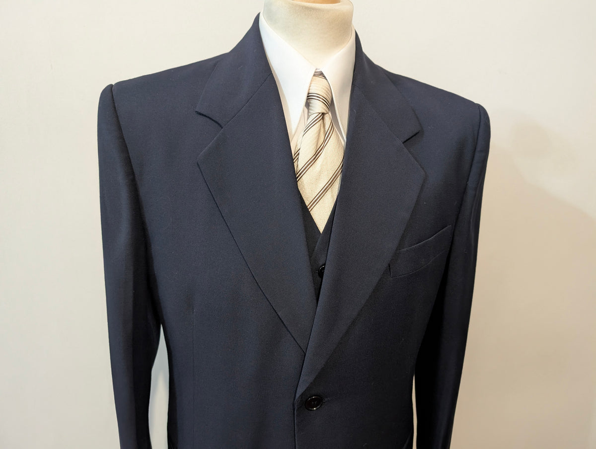 Costume 3 pièces bleu marine en laine froide