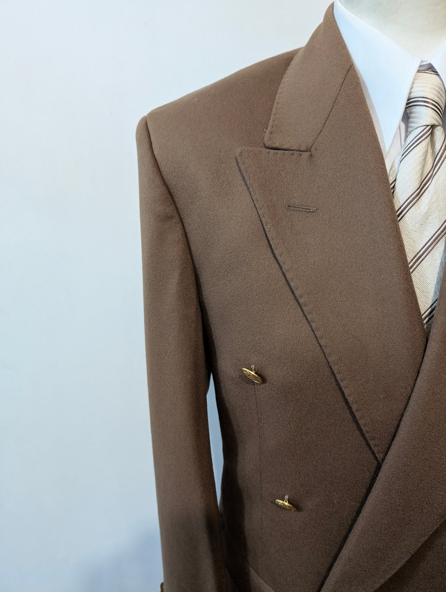 Veste marron en laine et cachemire