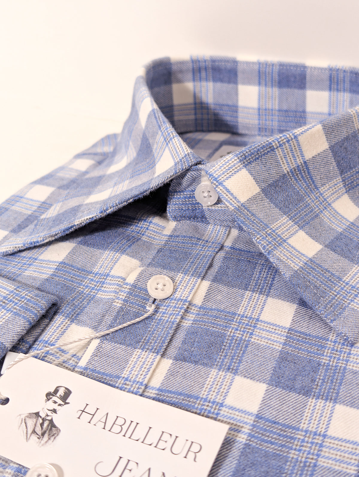 Chemise en flanelle à carreaux bleus
