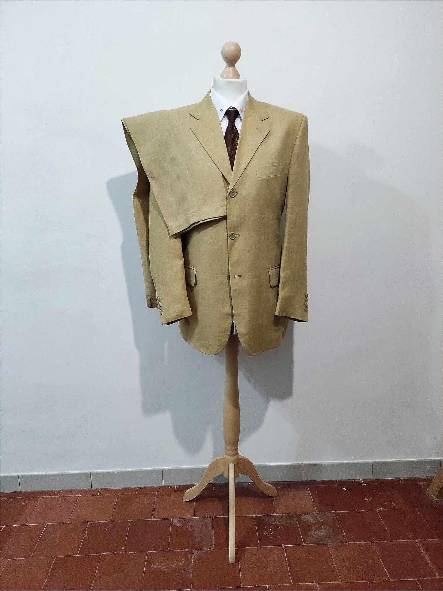 Cream/Beige flax suit