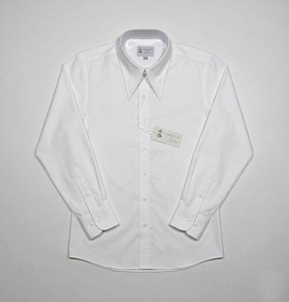 Superior two-ply cotton shirt with a pointed collar